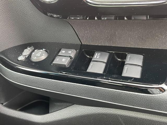 N-BOXカスタム L(16枚目)