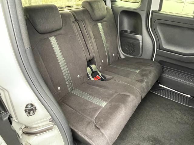 N-BOXカスタム L(30枚目)