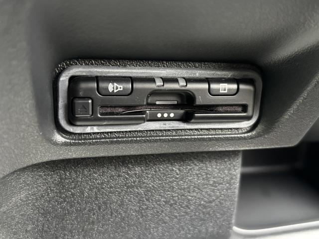 Ｎ－ＢＯＸカスタム ターボ　ＨｏｎｄａＳＥＮＳＩＮＧ・Ｈｏｎｄａ純正ディスプレイオーディオ・ＥＴＣ両側パワースライドドア・ＬＥＤヘッドライトＨｏｎｄａＣＯＮＮＥＣＴ・シートヒーター（31枚目）