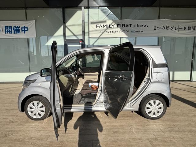 大きなドア開口で乗降性が大変良いです。