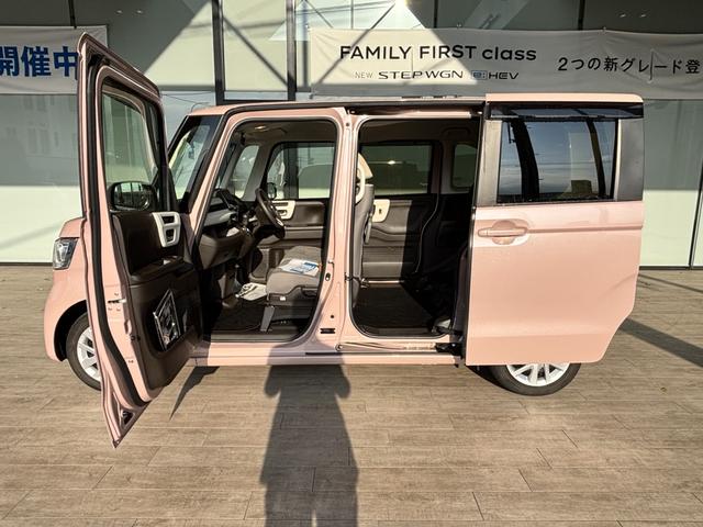 大きなドア開口で乗降性が大変良いです。