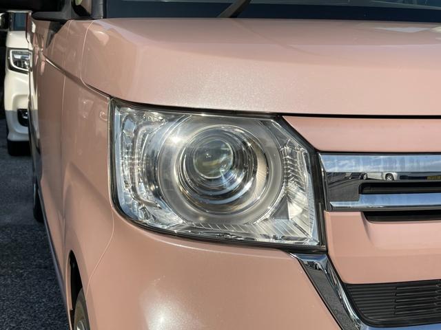 ＬＥＤヘッドライト装備（オートライトコントロール機構）周囲の明るさに合わせて自動でＯＮ／ＯＦＦライトの付け忘れ、消し忘れの心配はありません。