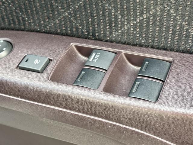 Ｎ－ＯＮＥ プレミアム　純正ディスプレイオーディオ・ＨＩＤヘッドライトアルミホイール右リアサイドメンバー修理跡（18枚目）