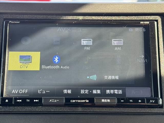 Ｎ－ＢＯＸカスタム 　ホンダセンシング　ナビ　レーダークルーズ　地デジ　ＤＶＤ　ＢＴ　両電　Ｂカメラ　ＥＴＣ　Ｐスタート　スマートキーＸ２　ＬＥＤ　Ａライト　シートヒーター　ステリモ　パドルシフト　電格　革巻きステア（5枚目）