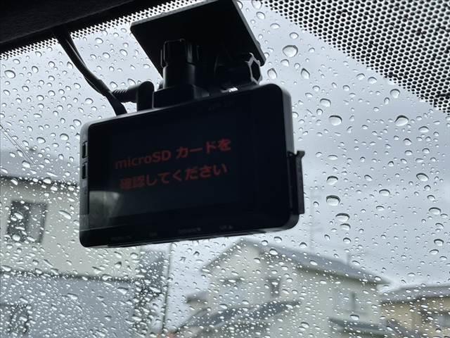 Ｃ－ＨＲ Ｇ　９インチナビ　衝突安全　禁煙車　ＬＥＤ　シーケンシャルターンランプ　フルセグ　Ｂモニター　衝突回避支援パッケージ　ＢＳＭ　クリアランスソナー　フォグ　コンビシート　シートヒーター　Ｐスタート　クルコン（32枚目）