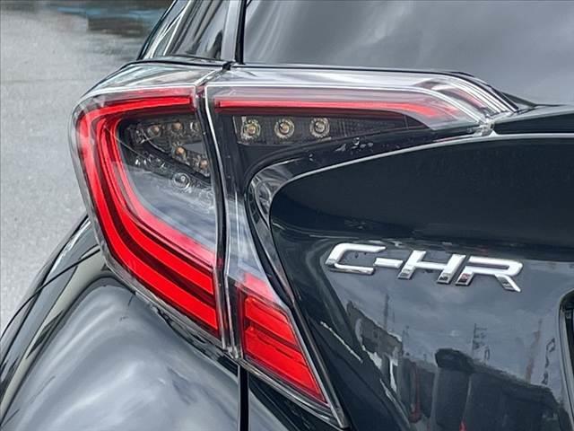 Ｃ－ＨＲ Ｇ　９インチナビ　衝突安全　禁煙車　ＬＥＤ　シーケンシャルターンランプ　フルセグ　Ｂモニター　衝突回避支援パッケージ　ＢＳＭ　クリアランスソナー　フォグ　コンビシート　シートヒーター　Ｐスタート　クルコン（48枚目）