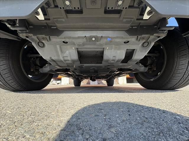 ランドクルーザープラド TX Lパッケージ 後期 車検整備付 禁煙車 SR Mナビ BSM 4WD ルーフレール 4WD 純正19インチAW セーフティセンス パーキングサポートブレーキ シートヒーター シートベンチレーション クルコン ステリ(56枚目)