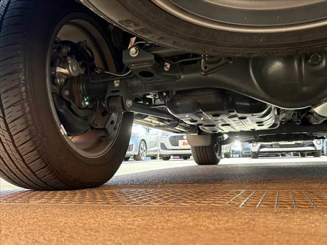 ランドクルーザープラド TX Lパッケージ 後期 車検整備付 禁煙車 SR Mナビ BSM 4WD ルーフレール 4WD 純正19インチAW セーフティセンス パーキングサポートブレーキ シートヒーター シートベンチレーション クルコン ステリ(58枚目)