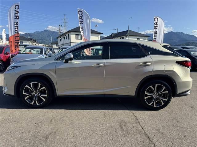 ＲＸ ＲＸ４５０ｈ　バージョンＬ　後期　車検整備付　禁煙車　ＳＲ　１２インチナビ　後席１１．６インチモニター×２　全方位モニター　フルセグ　ＢＴ　パワーシート　電動リアゲート　クルコン　パドルシフト　セーフティＳプラス　Ｐスタート（12枚目）