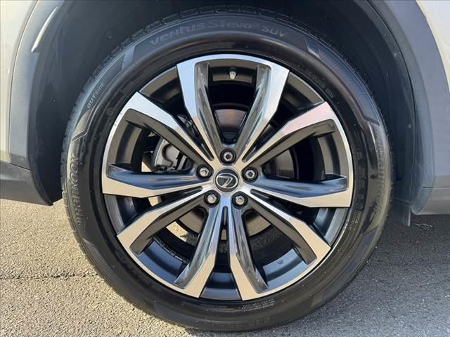 ＲＸ ＲＸ４５０ｈ　バージョンＬ　後期　車検整備付　禁煙車　ＳＲ　１２インチナビ　後席１１．６インチモニター×２　全方位モニター　フルセグ　ＢＴ　パワーシート　電動リアゲート　クルコン　パドルシフト　セーフティＳプラス　Ｐスタート（44枚目）