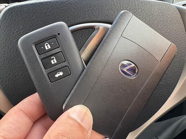 ＧＳ ＧＳ４５０ｈ　バージョンＬ　中期　車検整備付　禁煙車　ＳＲ　純正ナビ　ＢＳＭ　クルコン　ＨＵＤ　Ｐシート　シートメモリー　純正１９インチＡＷ　Ｐバックドア　シートヒーター　シートベンチレーション　ＬＥＤ　前後ドラレコ　電動Ｐ（21枚目）