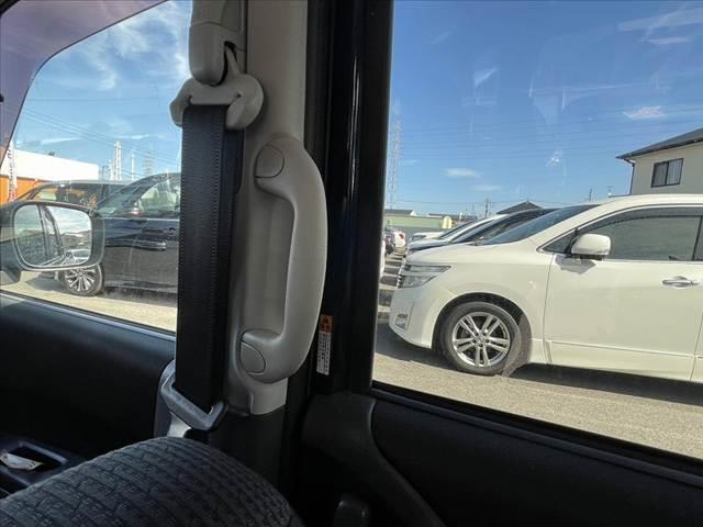 デリカＤ：２ Ｓ　後期　禁煙車　車検整備付　フルセグナビ　衝突安全　両電　Ｂカメラ　前後ドラレコ　ＤＶＤ　ＢＴ　ＥＴＣ　クルコン　Ａライト　ＨＩＤ　革巻きステアリング　Ｐスタート　フォグ　電格ミラー　ウインカーミラー（29枚目）