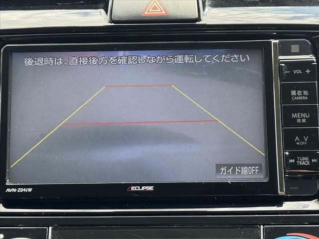 カローラフィールダー ハイブリッドＧ　中期　ナビ　フルセグ　Ｐスタート　スマートキー　Ｂカメラ　セーフティセンスＣ　先行車発進告知機能　ドラレコ　革巻きステアリング　Ａハイビーム　ＥＴＣ　電格ミラー　Ｐガラス　ＡＡＣ　カーテンエアバッグ（4枚目）