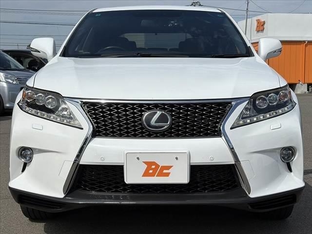ＲＸ ＲＸ４５０ｈ　Ｆスポーツ　後期　４ＷＤ　マクレビ　ＳＲ　レーダークルーズ　クリソナ　ナビ　Ｂカメラ　サイドカメラ　レーザシート　ＨＵＤ　ＤＶＤ　ＢＴ　ＤＳＲＣ　Ｐバックドア　Ｍシート　Ａライト　ＬＥＤ　ドラレコ　Ａライト（9枚目）