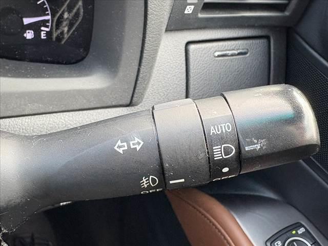 ＲＸ ＲＸ４５０ｈ　Ｆスポーツ　後期　４ＷＤ　マクレビ　ＳＲ　レーダークルーズ　クリソナ　ナビ　Ｂカメラ　サイドカメラ　レーザシート　ＨＵＤ　ＤＶＤ　ＢＴ　ＤＳＲＣ　Ｐバックドア　Ｍシート　Ａライト　ＬＥＤ　ドラレコ　Ａライト（32枚目）