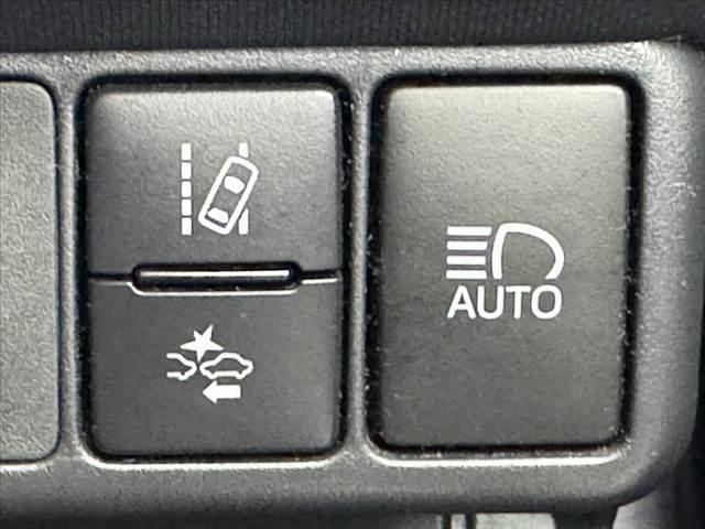 アクア Ｓ　後期　禁煙　車検整備付　９インチナビ　セーフティＳ　Ｂカメラ　ＢＴ　ＤＶＤ　ステリモ　Ａライト　ＬＥＤ　Ａハイビーム　Ｐスタ　ＡＡＣ　スマートキー　ドラレコ　ＬＤＷ　ＥＴＣ　ＥＳＣ　シートリフター（7枚目）
