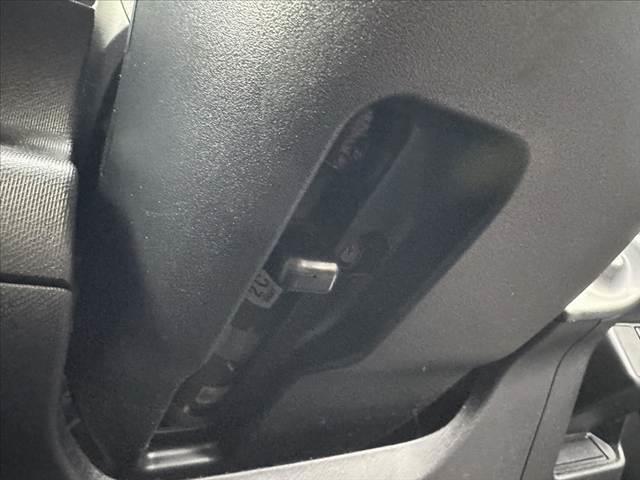 アクア Ｓ　後期　禁煙　車検整備付　９インチナビ　セーフティＳ　Ｂカメラ　ＢＴ　ＤＶＤ　ステリモ　Ａライト　ＬＥＤ　Ａハイビーム　Ｐスタ　ＡＡＣ　スマートキー　ドラレコ　ＬＤＷ　ＥＴＣ　ＥＳＣ　シートリフター（33枚目）