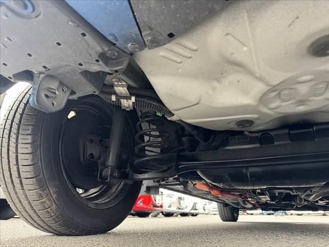 アクア Ｓ　後期　禁煙　車検整備付　９インチナビ　セーフティＳ　Ｂカメラ　ＢＴ　ＤＶＤ　ステリモ　Ａライト　ＬＥＤ　Ａハイビーム　Ｐスタ　ＡＡＣ　スマートキー　ドラレコ　ＬＤＷ　ＥＴＣ　ＥＳＣ　シートリフター（48枚目）