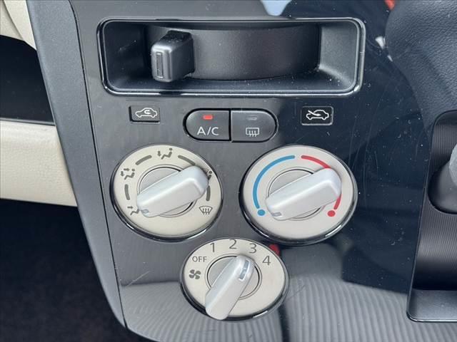 ｅＫワゴン 　車検整備付　禁煙車　ナビ　キーレス　ＥＴＣ　ドラレコ　ＤＶＤ　電格ミラー　ヘッドライトレベライザー　エアコン　シガーソケット　ＵＶカットガラス　Ｗエアバッグ　ＡＢＳ　リアワイパー　ＵＶカットガラス（7枚目）
