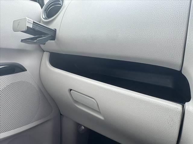 ｅＫワゴン 　車検整備付　禁煙車　ナビ　キーレス　ＥＴＣ　ドラレコ　ＤＶＤ　電格ミラー　ヘッドライトレベライザー　エアコン　シガーソケット　ＵＶカットガラス　Ｗエアバッグ　ＡＢＳ　リアワイパー　ＵＶカットガラス（27枚目）