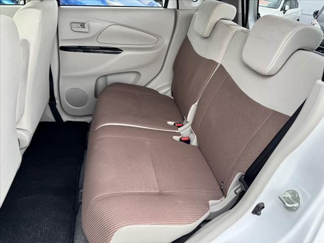 ｅＫワゴン 　禁煙車　車検整備付　後期　ｅアシスト　Ｂカメラ　シートヒーター　地デジ　ＢＴ　エアコン　キーレス　ヘッドライトレベライザー　電格ミラー　横滑り防止　Ｗエアバッグ　ＡＢＳ　リアワイパー　ＵＶカットガラス（19枚目）