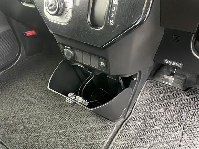 タンク G 車検整備 禁煙 ナビ フルセグ Bモニター BT DVD ETC Pスタート スマートキー LED Aライト LEDフォグ AAC クルコン 純正14AW 両電 電格 ウインカーミラー Aストップ(31枚目)