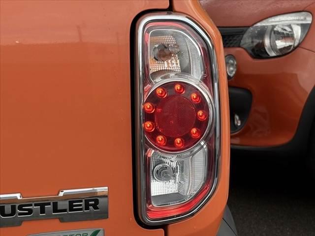 ハスラー Ｇ　ツートン　車検整備付　禁煙　エネチャージ　衝突軽減ブレーキ　プッシュスタート　スマートキーＸ２　電格ミラー　ＡＡＣ　シートヒーター　Ａストップ　シート下ＢＯＸ　ＣＤ　ＡＭ／ＦＭラジオ　アームレスト（35枚目）