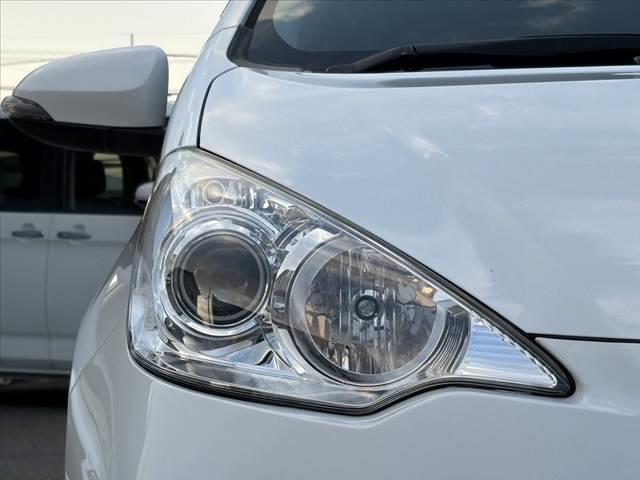 アクア S 禁煙車 ナビ フルセグ BT DVD再生 Pスタート Aライト 社外AW ETC 前後ドラレコ 電格 スマートキー AAC SRSエアB ABS Pガラス フロアマット リアワイパー シートリフター(36枚目)