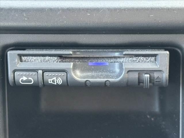 ハイゼットカーゴ 　中期　禁煙　５ＭＴ　キーレス　ＥＴＣ　パワーウィンドウ　ＦＭＡＭラジオ　ハイルーフ　ヘッドライトレベライザー　リア熱線　Ｒワイパー　プライバシーガラス　マニュアルエアコン　アナログメーター（5枚目）