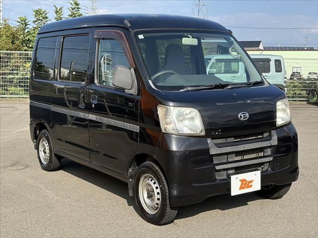 ハイゼットカーゴ 　中期　禁煙　５ＭＴ　キーレス　ＥＴＣ　パワーウィンドウ　ＦＭＡＭラジオ　ハイルーフ　ヘッドライトレベライザー　リア熱線　Ｒワイパー　プライバシーガラス　マニュアルエアコン　アナログメーター（8枚目）