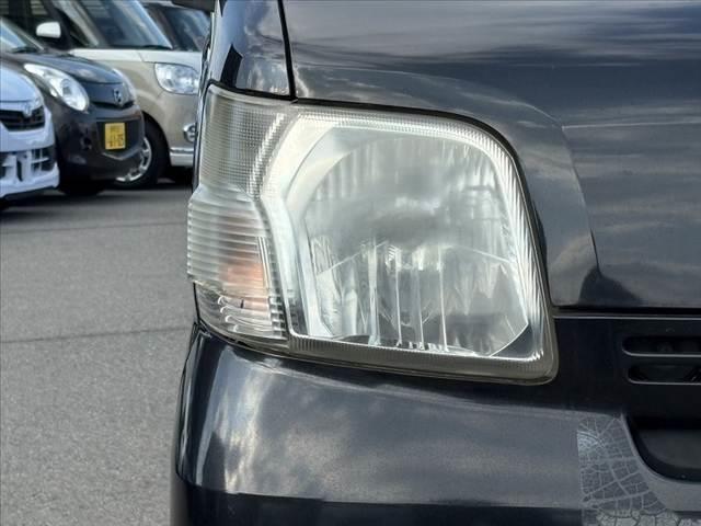 ハイゼットカーゴ 　中期　禁煙　５ＭＴ　キーレス　ＥＴＣ　パワーウィンドウ　ＦＭＡＭラジオ　ハイルーフ　ヘッドライトレベライザー　リア熱線　Ｒワイパー　プライバシーガラス　マニュアルエアコン　アナログメーター（31枚目）