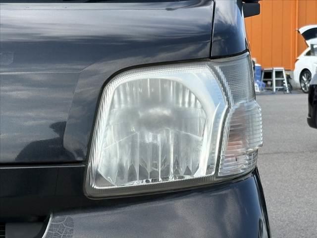 ハイゼットカーゴ 　中期　禁煙　５ＭＴ　キーレス　ＥＴＣ　パワーウィンドウ　ＦＭＡＭラジオ　ハイルーフ　ヘッドライトレベライザー　リア熱線　Ｒワイパー　プライバシーガラス　マニュアルエアコン　アナログメーター（32枚目）