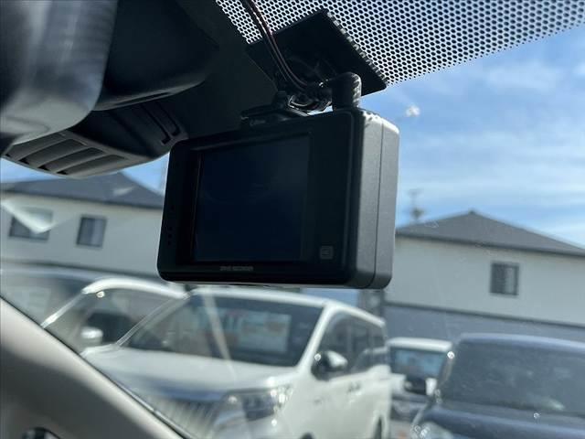 ノート ｅパワーＢ　後期　禁煙　車検整備付　社外ナビ　全方位　Ｄミラー　ドラレコ　ＢＴ　スマートキー×２　エマブレ　Ａライト　ハイビームアシスト　ＡＡＣ　ＡＢＳ　ＳＲＳ　電格　ＥＴＣ　Ｐスタート　Ｐガラス　Ｒワイパー（7枚目）