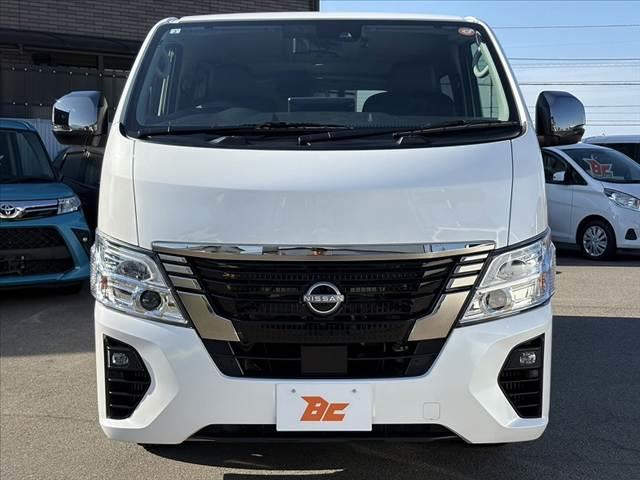 キャラバン ロンググランドプレミアムＧＸ　禁煙車　車検整備付　社外１１インチナビ　電動スライドドア　全方位　フルセグ　ＢＴ　ステリモ　Ａライト　ＬＥＤ　フォグ　横滑り防止　スマートキー×２　ＡＡＣ　電格　合皮コンビシート　オートクローザー（9枚目）