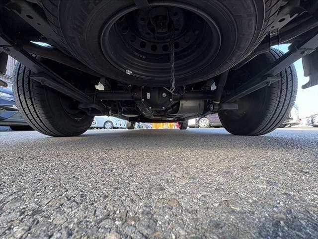 キャラバン ロンググランドプレミアムＧＸ　禁煙車　車検整備付　社外１１インチナビ　電動スライドドア　全方位　フルセグ　ＢＴ　ステリモ　Ａライト　ＬＥＤ　フォグ　横滑り防止　スマートキー×２　ＡＡＣ　電格　合皮コンビシート　オートクローザー（49枚目）