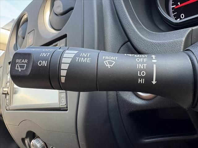 ノート Ｘ　後期　禁煙車　フルセグナビ　Ｂカメラ　ステリモ　ドラレコ　ＢＴ　ＥＴＣ　Ｐスタート　Ａライト　スマートキー　電格ミラー　イモビライザー　シートリフター　Ｐガラス　Ｗエアバッグ　Ａストップ　バイザー（23枚目）