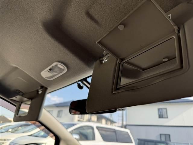 ノート Ｘ　後期　禁煙車　フルセグナビ　Ｂカメラ　ステリモ　ドラレコ　ＢＴ　ＥＴＣ　Ｐスタート　Ａライト　スマートキー　電格ミラー　イモビライザー　シートリフター　Ｐガラス　Ｗエアバッグ　Ａストップ　バイザー（29枚目）