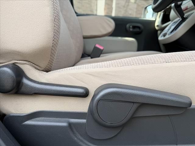 ミラココア ココアＸ　車検整備付　禁煙車　ナビ　フルセグ　バックモニター　ＤＶＤ　ブルートゥース　ＡＡＣ　スマートキー　電格　シートリフター　ヘッドライトレベライザー　アームレスト　ベンチシート　Ｐガラス　ＵＶカット（23枚目）