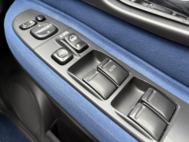 インプレッサ WRX STi 後期 車検整備付 RECAROシート ZEROSPOORTエアロ 社外18インチAW 社外マフラー 社外HDDナビ HID フォグ ターボ 4WD ローダウン 大型Rスポイラー 電格ミラー 革巻ステア(31枚目)