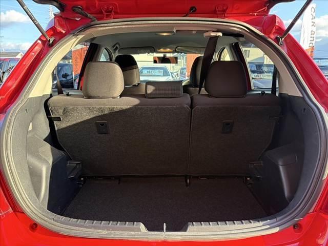 ヴィッツ Ｆ　禁煙車　純正ナビ　Ｂカメラ　ステリモ　フルセグ　ＢＴ　ＤＶＤ再生　ＬＥＤ　フォグ　電格　リモコンキー　横滑り防止　Ａストップ　バニティミラー　ＳＲＳエアＢ　シートアンダートレイ　マニュアルエアコン（20枚目）