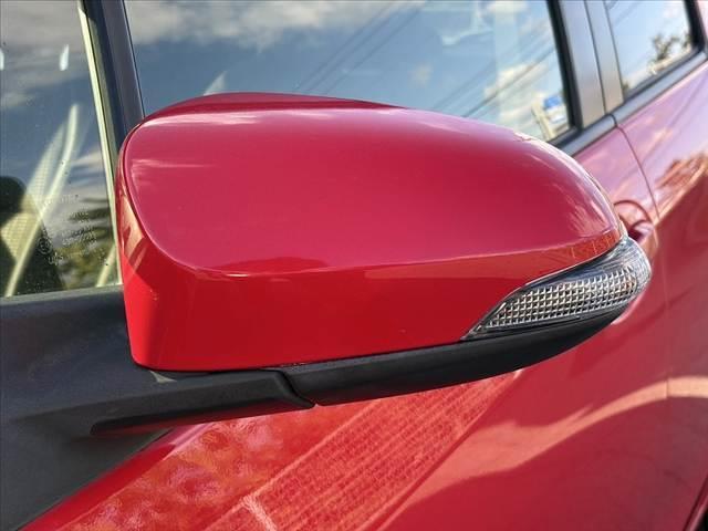 ヴィッツ Ｆ　禁煙車　純正ナビ　Ｂカメラ　ステリモ　フルセグ　ＢＴ　ＤＶＤ再生　ＬＥＤ　フォグ　電格　リモコンキー　横滑り防止　Ａストップ　バニティミラー　ＳＲＳエアＢ　シートアンダートレイ　マニュアルエアコン（34枚目）