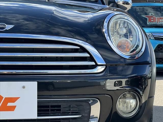 ＭＩＮＩ クーパー　禁煙車　車検整備付　後期　プッシュスタート　スマートキー　ＡＡＣ　ＣＤデッキ　前後ドラレコ　タコメーター　ＥＴＣ　横滑り防止　サイドエアバック　純正１５インチＡＷ　革巻ステアリング　チルトステア　電格（34枚目）