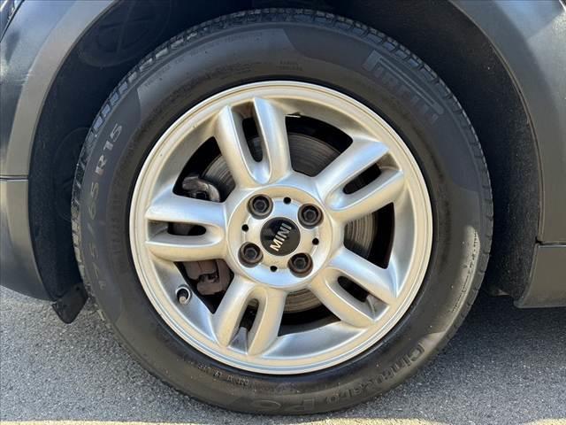 ＭＩＮＩ クーパー　禁煙車　車検整備付　後期　プッシュスタート　スマートキー　ＡＡＣ　ＣＤデッキ　前後ドラレコ　タコメーター　ＥＴＣ　横滑り防止　サイドエアバック　純正１５インチＡＷ　革巻ステアリング　チルトステア　電格（40枚目）