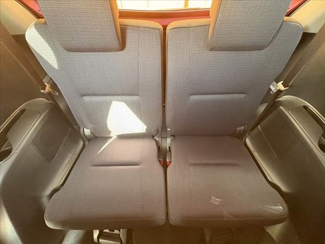 シエンタ ハイブリッドＧ　車検整備　ナビ　Ｂモニター　フルセグ　ＢＴ　ＤＶＤ　ＬＥＤヘッドライト　両電スライドドア　オートライト　プッシュスタート　スマートキーＸ２　電格ミラー　スタッドレス　革巻きステア　アームレスト（20枚目）