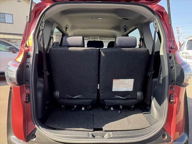 シエンタ ハイブリッドＧ　車検整備　ナビ　Ｂモニター　フルセグ　ＢＴ　ＤＶＤ　ＬＥＤヘッドライト　両電スライドドア　オートライト　プッシュスタート　スマートキーＸ２　電格ミラー　スタッドレス　革巻きステア　アームレスト（21枚目）