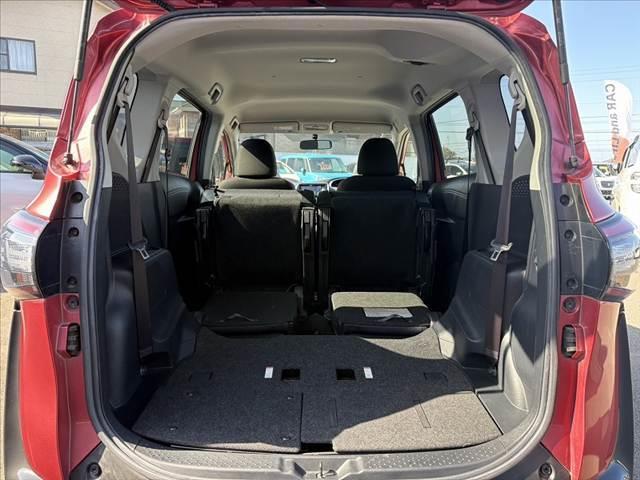 シエンタ ハイブリッドＧ　車検整備　ナビ　Ｂモニター　フルセグ　ＢＴ　ＤＶＤ　ＬＥＤヘッドライト　両電スライドドア　オートライト　プッシュスタート　スマートキーＸ２　電格ミラー　スタッドレス　革巻きステア　アームレスト（22枚目）