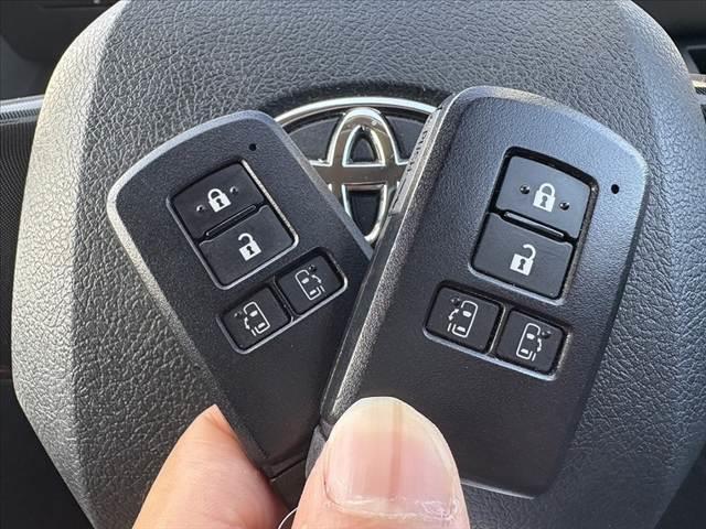 シエンタ ハイブリッドＧ　車検整備　ナビ　Ｂモニター　フルセグ　ＢＴ　ＤＶＤ　ＬＥＤヘッドライト　両電スライドドア　オートライト　プッシュスタート　スマートキーＸ２　電格ミラー　スタッドレス　革巻きステア　アームレスト（23枚目）