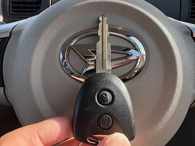 タント L 後期 車検整備付 禁煙車 ナビ Bモニ ステリモ ecoIDLE Aストップ 電動格納ミラー ETC 自発光式アナログメーター マニュアルエアコン ヘッドライトレベライザー アームレスト キーレス(22枚目)