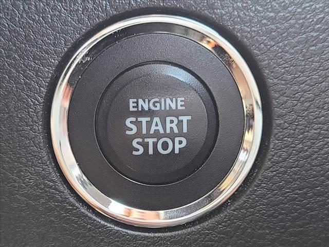 全国のＡＡ会場で毎日競りに参加、本当に安く売値設定できる車しか仕入れておりません。他社在庫と比較下さいませ。