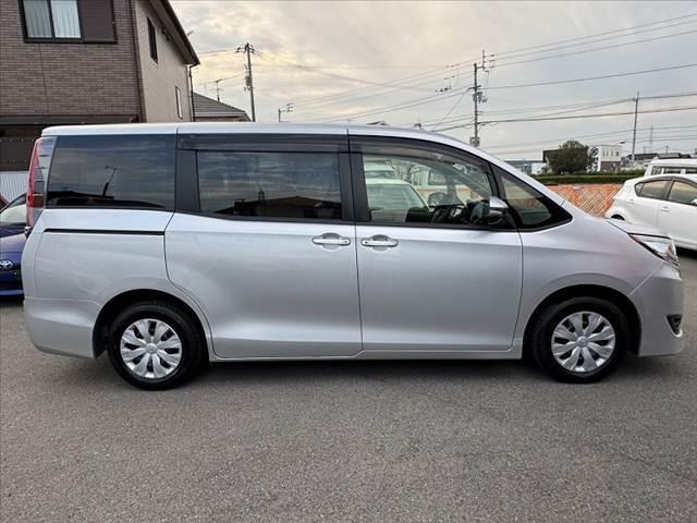 ガラスコーティングなども行っております。プロの業者による、施工ですのでご安心してお頼みください。